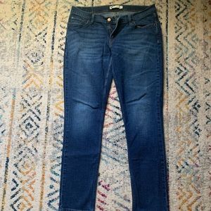 Levi 524 Too Super low rise